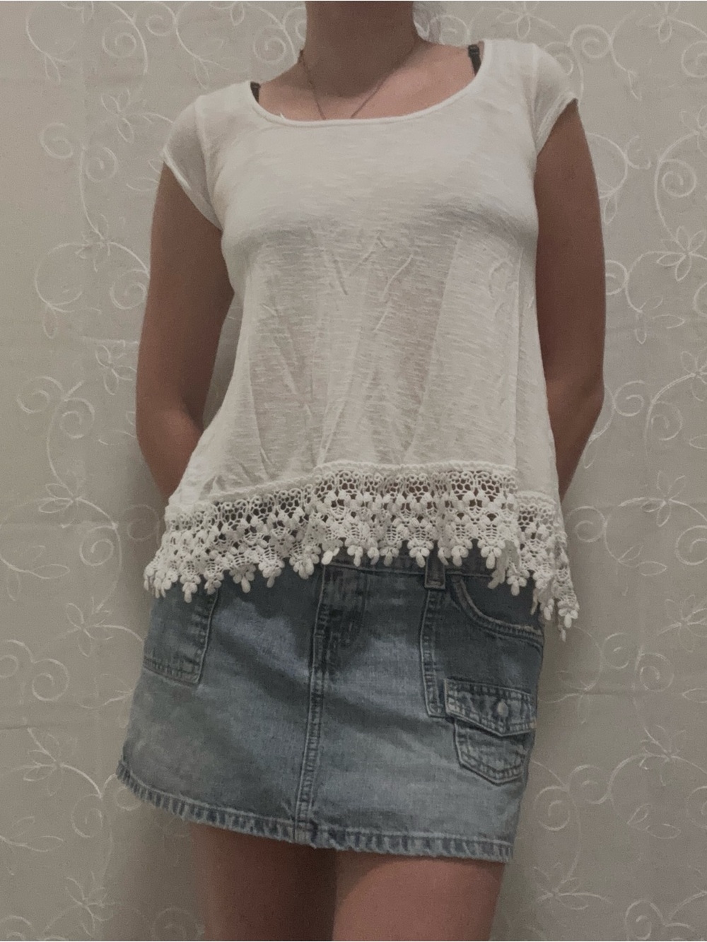 Jessica Simpson White Lace Hem Tunic Size XS Like New